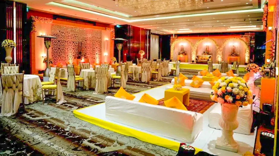 Pride Plaza Hotel Aerocity 5