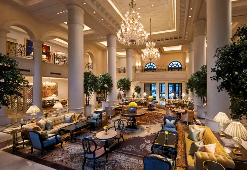 The Leela Palace 4