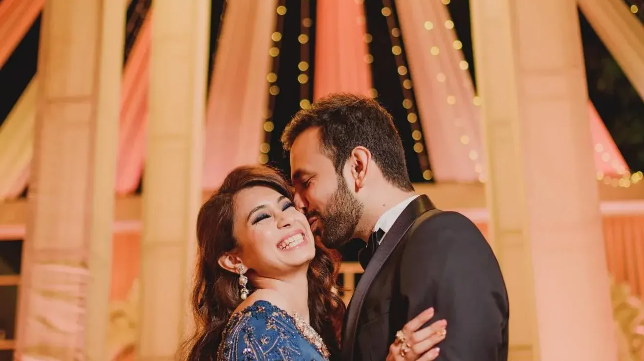 https://cosmic-wedding-images.sgp1.digitaloceanspaces.com/images/1792500929087-008.webp