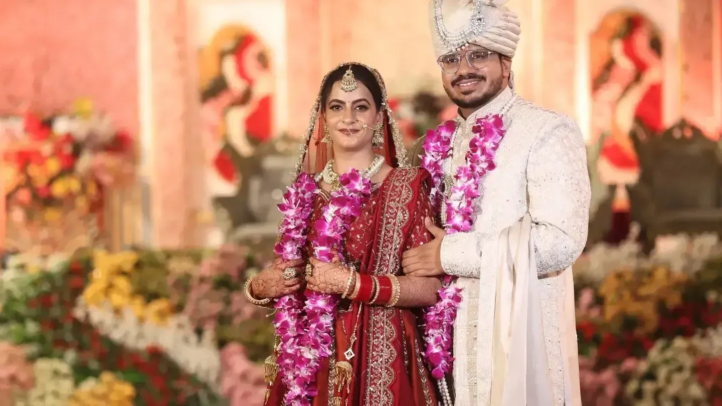 https://cosmic-wedding-images.sgp1.digitaloceanspaces.com/images/1792661156488-031.webp