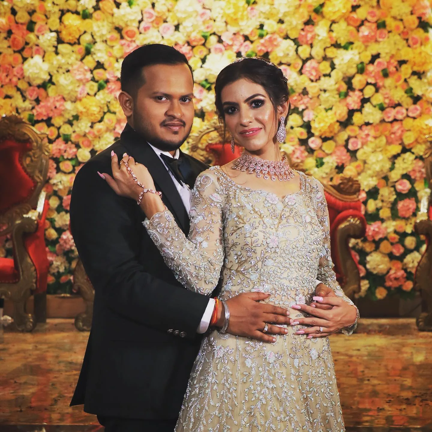 Affordable wedding photographer Rohini - Wedding Shutter couple portrait