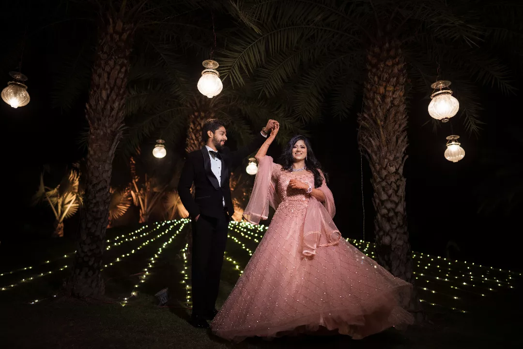 Rohini wedding photography - Wedscoop couple portrait at night